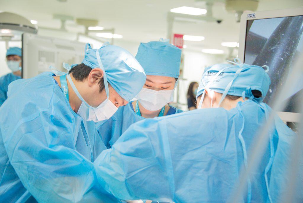 laparoscopic urological surgery course for residents